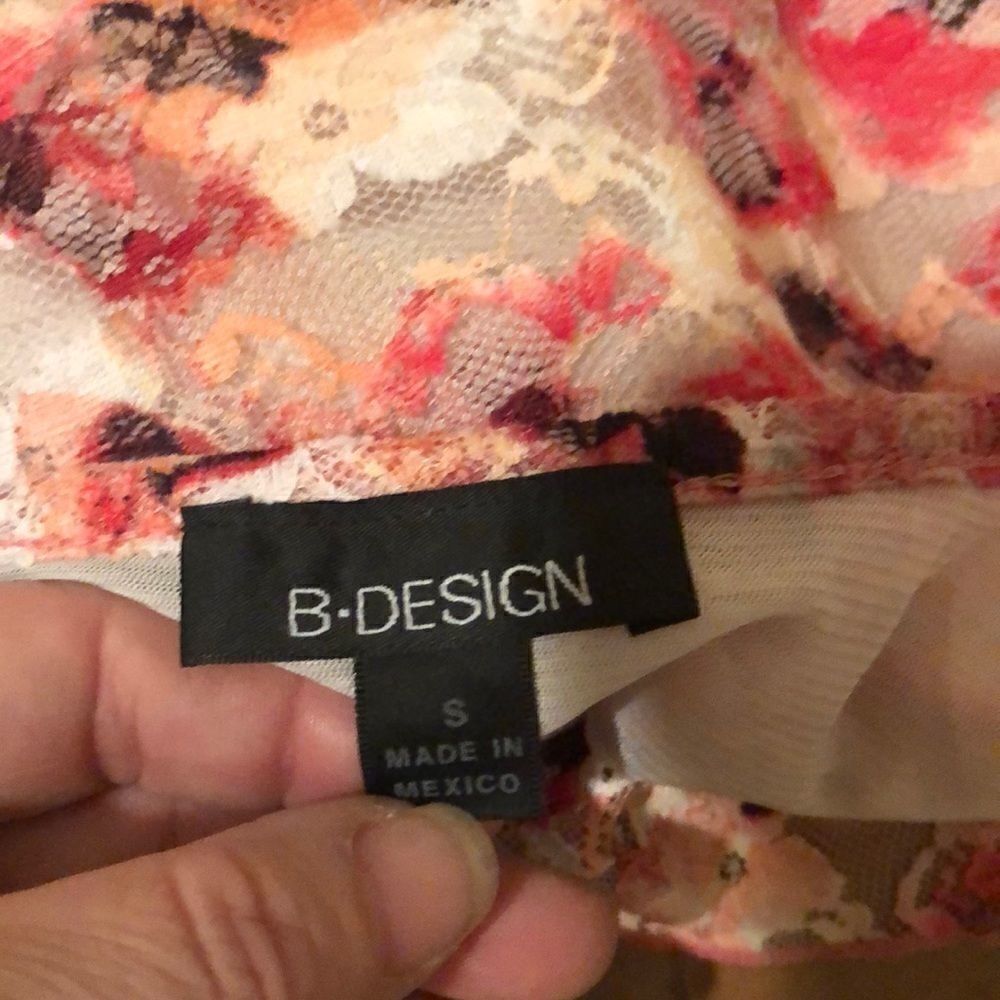 B-Design   - Picture 4 of 4